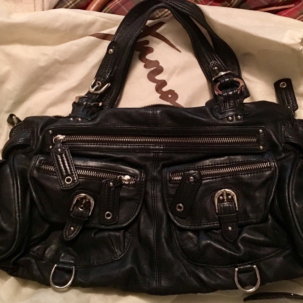 Junior Drake Shoulder Bag Black with Gold Hardware